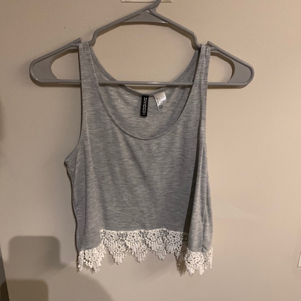 H&M Divided • Heather Grey Cropped Tank with White Crochet Details